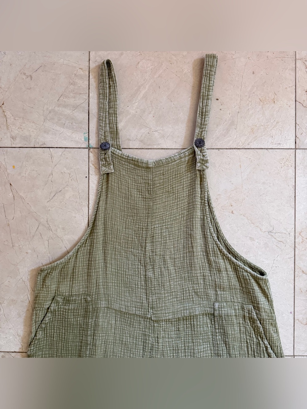 EARTHBOUND Trading Co Women’s Size L Sage Green Jumpsuit Gauzy Oversized Hippie - Picture 3 of 16